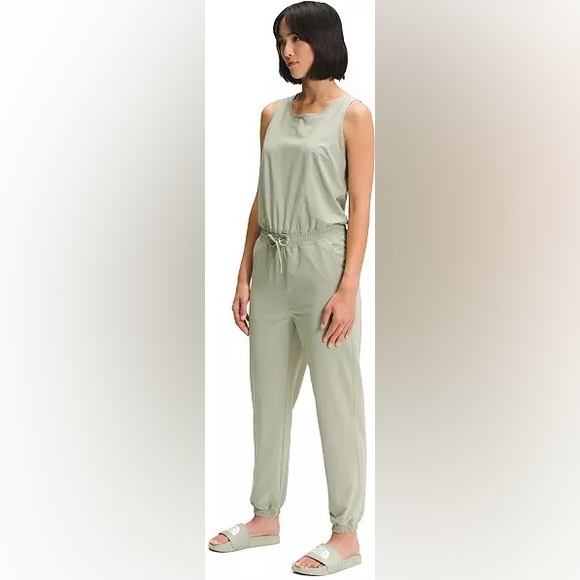 🆕 THE NORTH FACE FLASH DRY JUMPSUIT 🆕 NWT - Picture 4 of 8